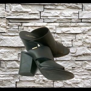 ✨Beautiful sandal heel✨